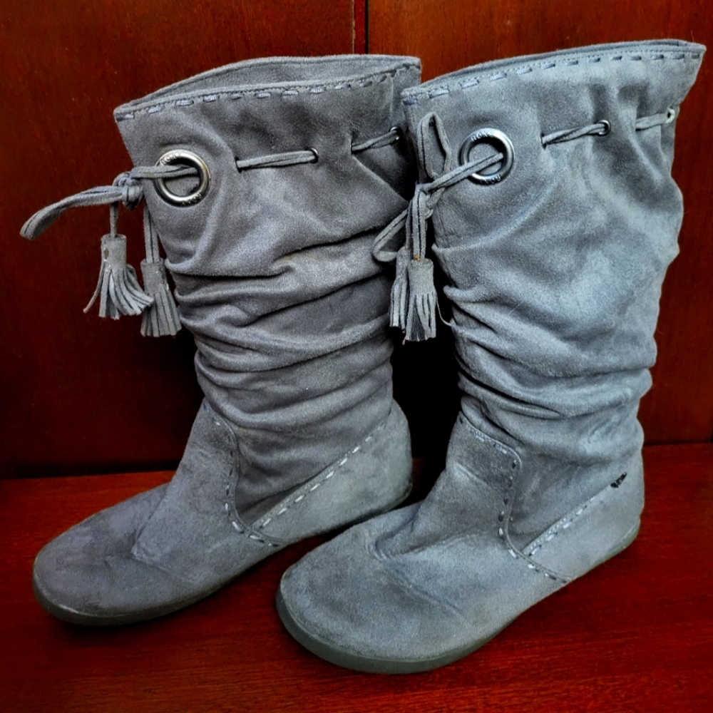 Roxy Suede Cozy Boots 8.5